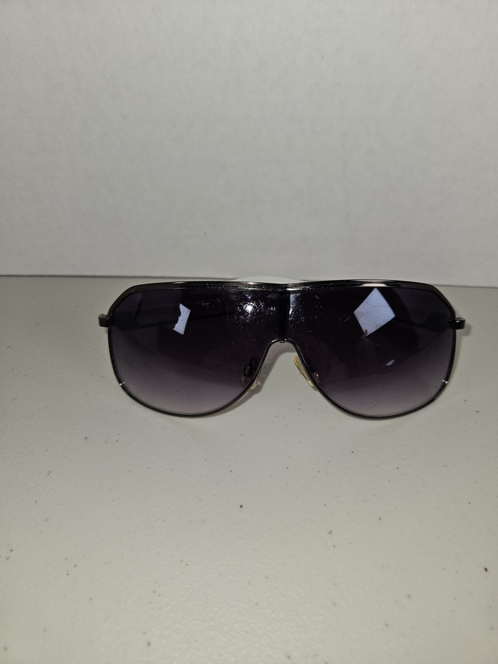 South Pole Men's Black Gradient Aviator Sunglasses